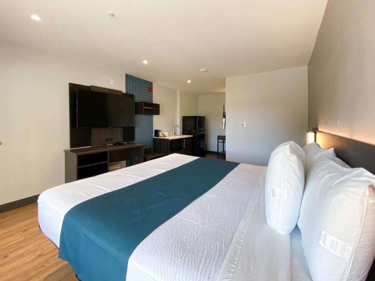 Studio 6 Suites Stockton, Ca Waterfront エクステリア 写真