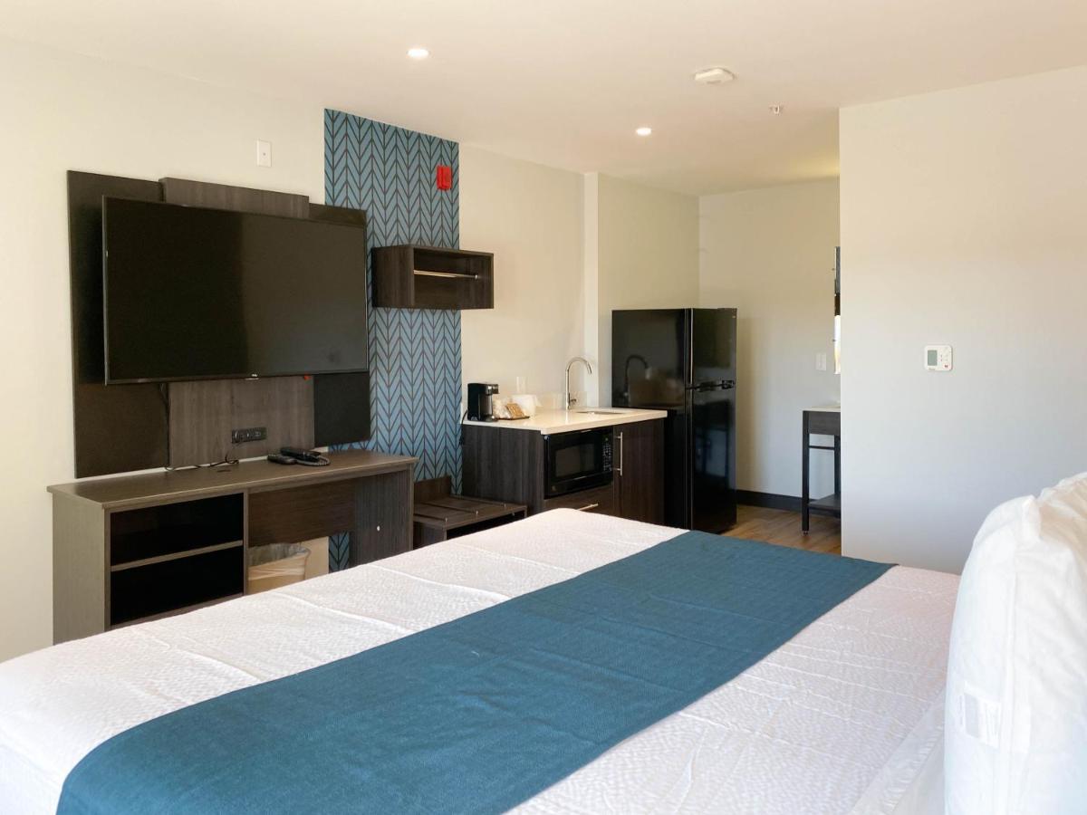 Studio 6 Suites Stockton, Ca Waterfront エクステリア 写真