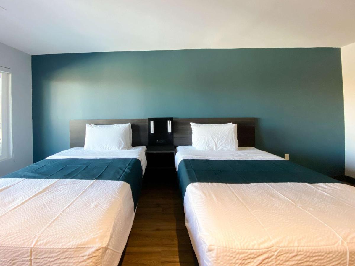 Studio 6 Suites Stockton, Ca Waterfront エクステリア 写真