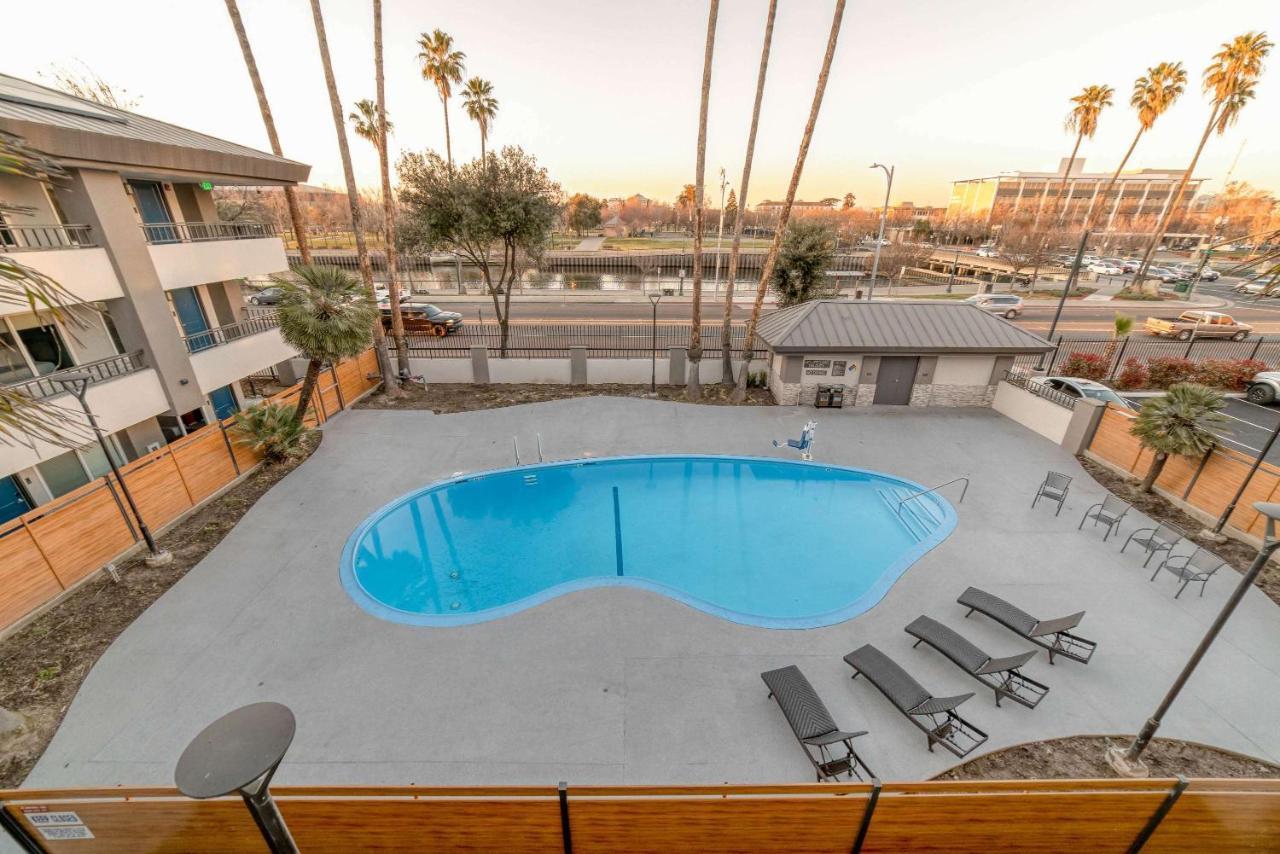 Studio 6 Suites Stockton, Ca Waterfront エクステリア 写真