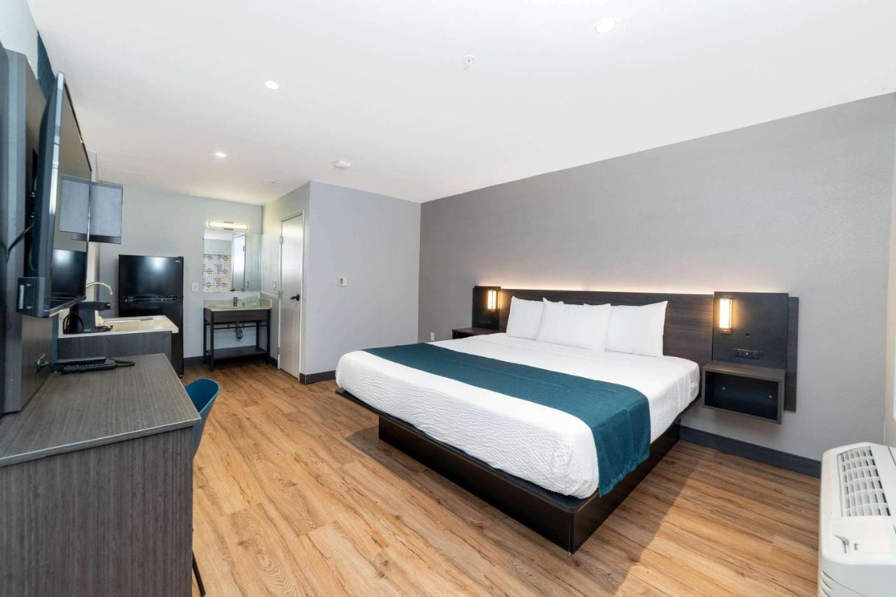 Studio 6 Suites Stockton, Ca Waterfront エクステリア 写真
