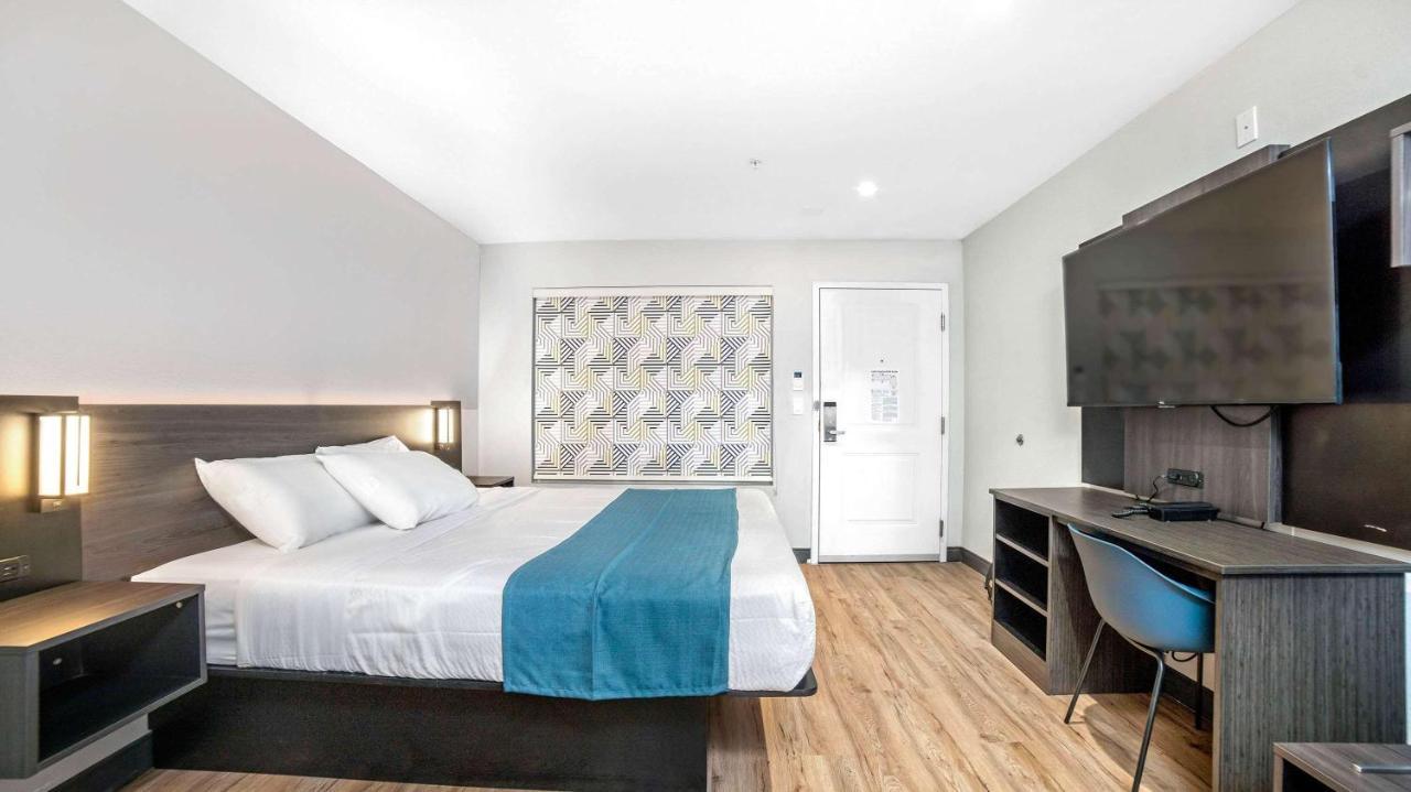 Studio 6 Suites Stockton, Ca Waterfront エクステリア 写真